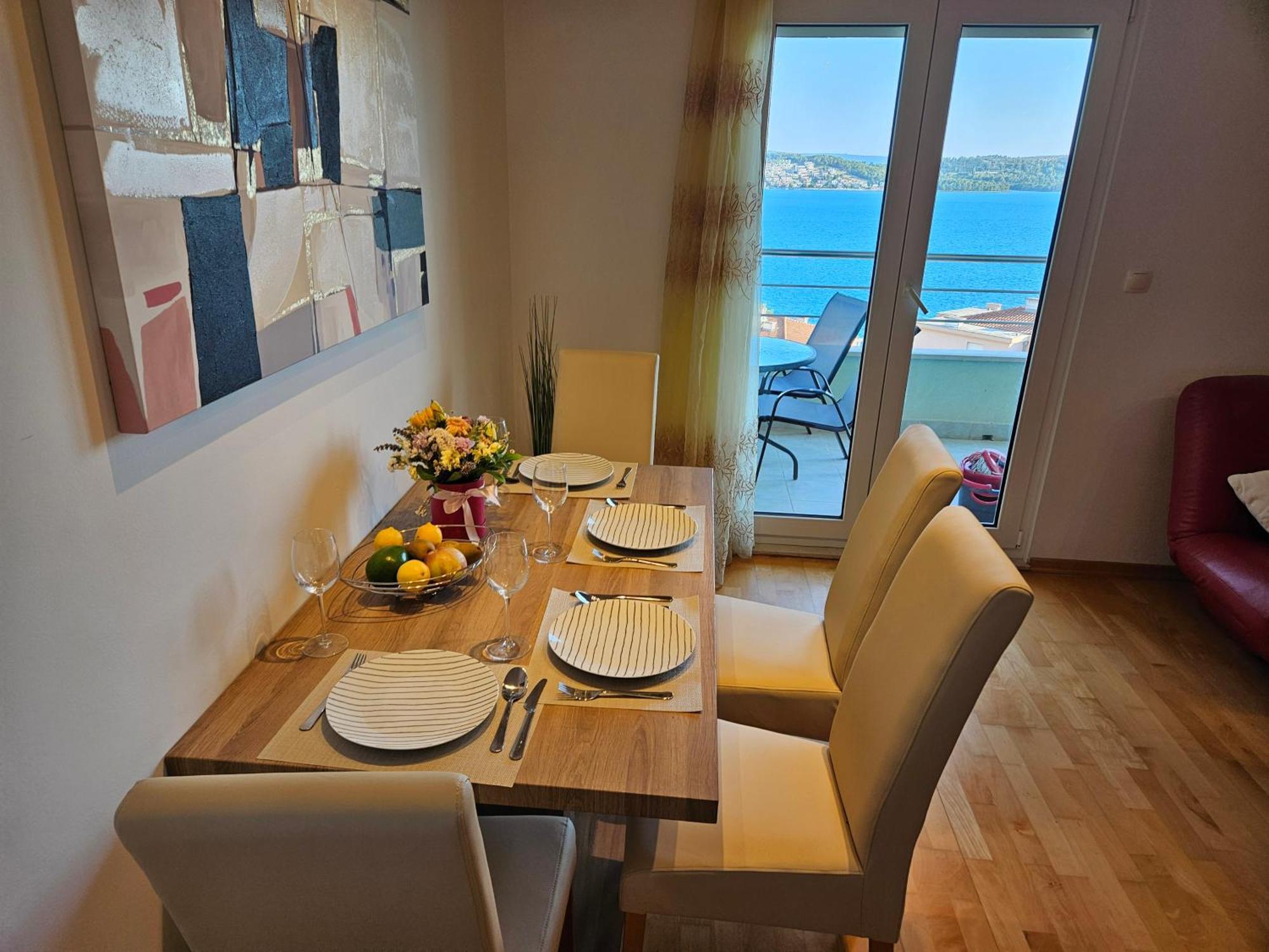 Apartmani Dodo Трогир Екстериор снимка